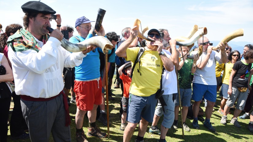 EAJ-PNV participa en la tradicional llamada a Juntas Generales de Bizkaia en el día de los Montes Bocineros