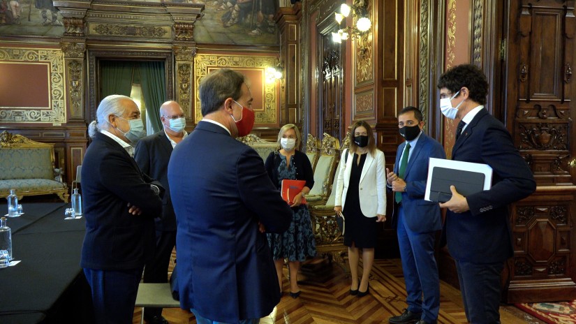 Diputación y BBK refuerzan su compromiso con el comercio local apoyando su adaptación digital